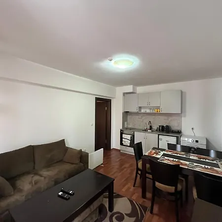 Balkan Heights Apartament *